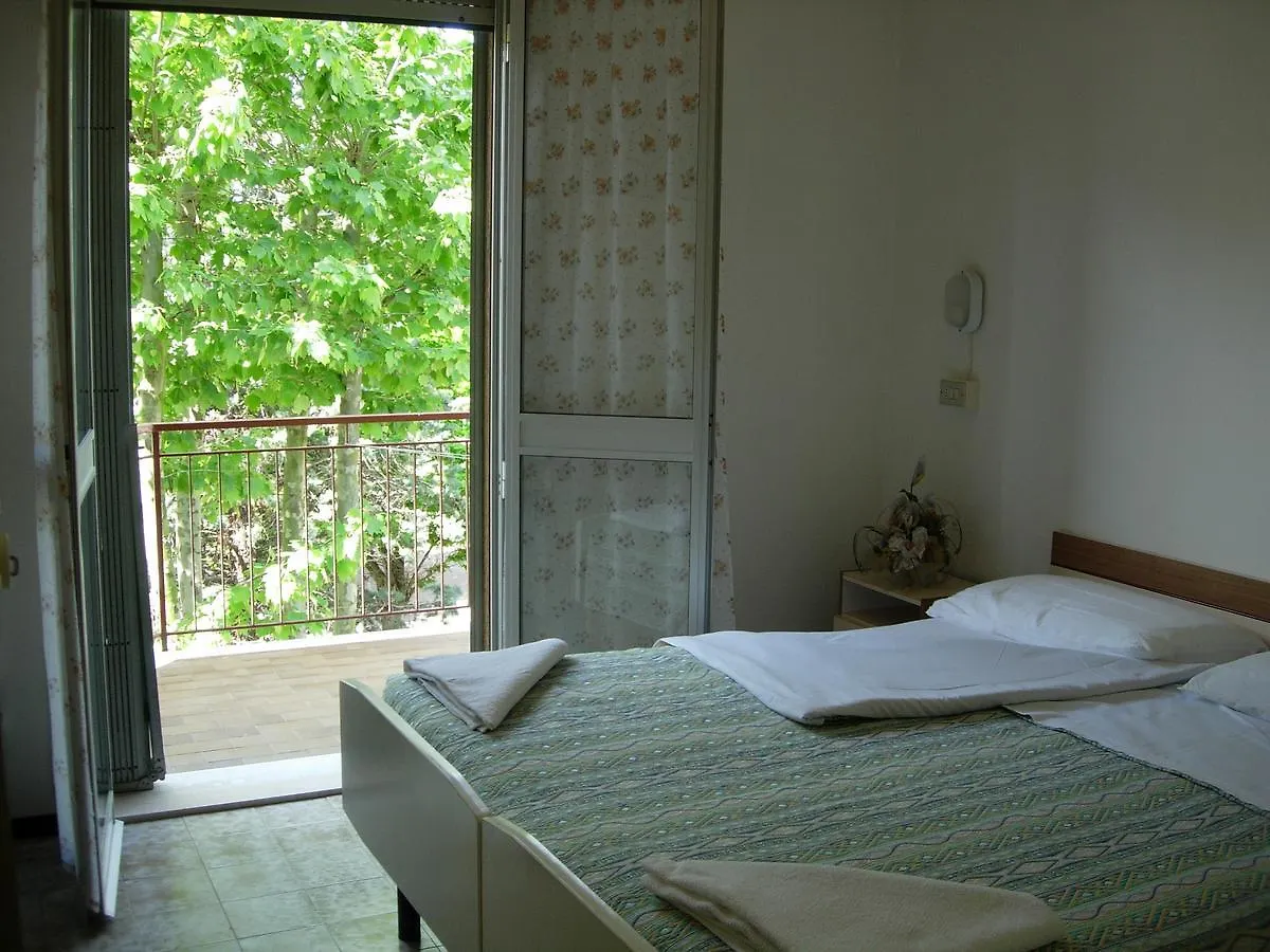 Hotel Toschi Lido di Classe 0*,
